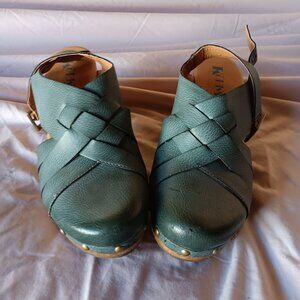 Teal Closed Toe Strapped Clogs